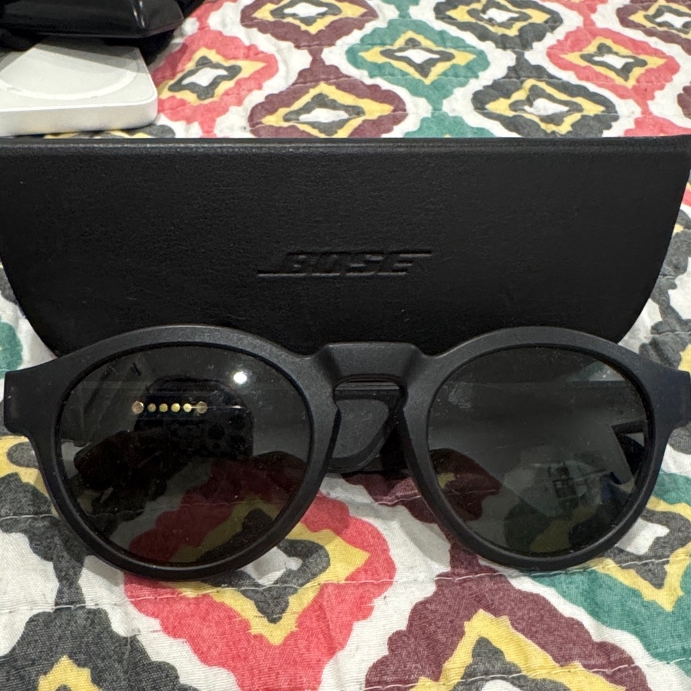 Bose Black Circular Sunglasses